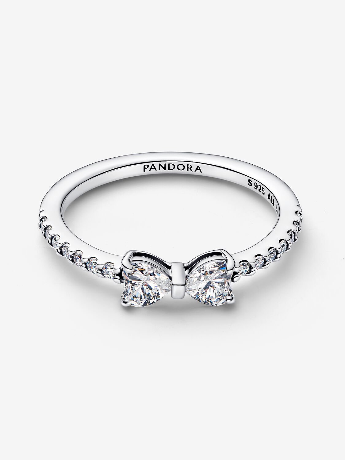 Silver Sparkling Bow Ring BARCODE SITE DOESN'T HAVE