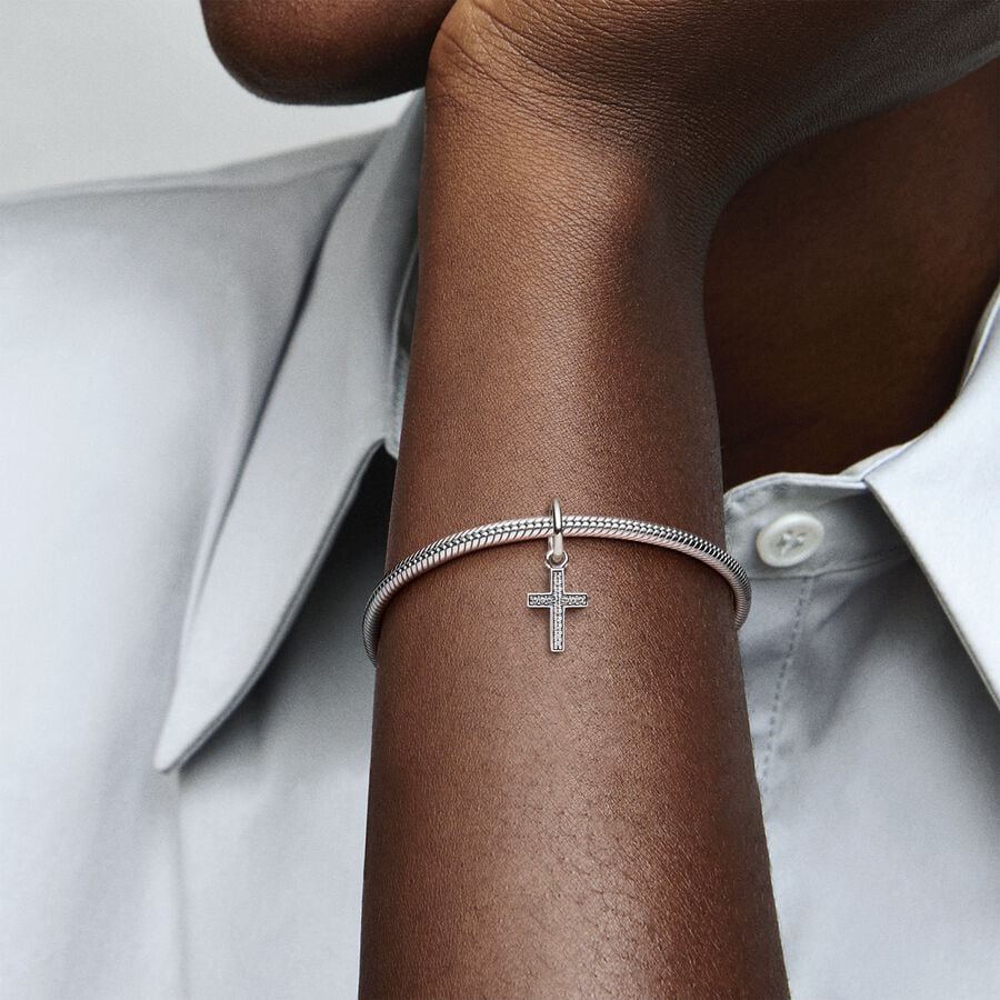 Pandora Sparkling Cross Pendant